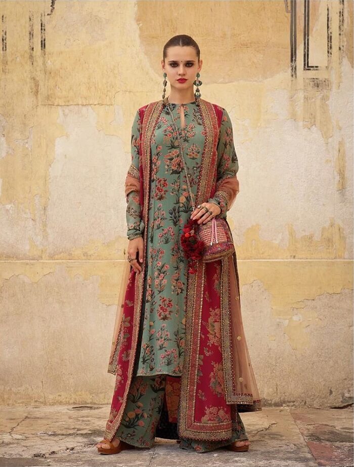 new-winter-collection-by-sabyasachi-two