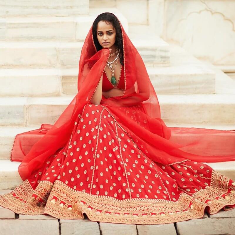 designer-khadi-red-bridal-lehenga