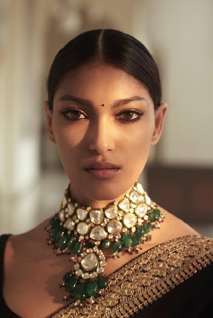 emerald-jewellery-collection-by-sabyasachi