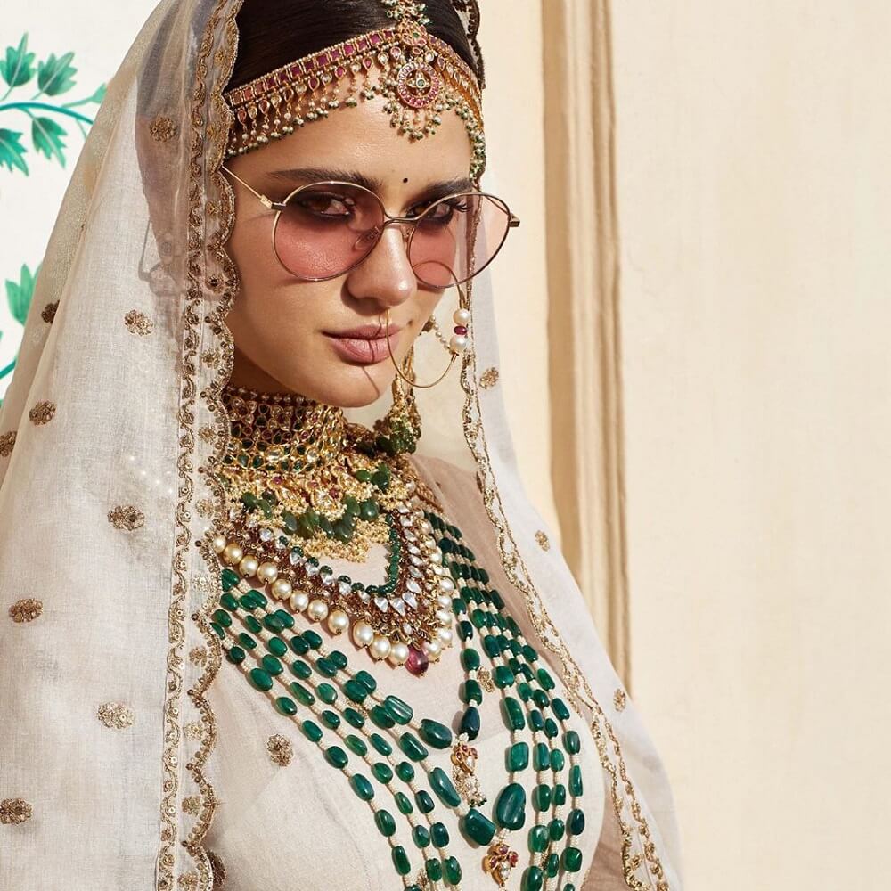 Fascinating Emerald Jewellery Collection Introduced By None Other Than Sabyasachi Mukherjee!