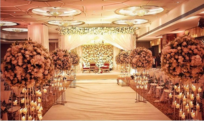 bipasha-basu-bollywood-wedding-decor-two