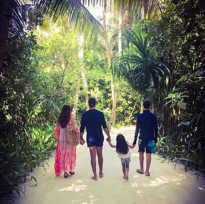 akshay_kumar_maldives_vacation_with-family