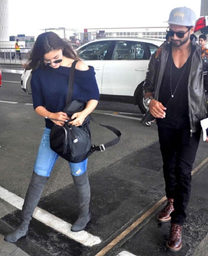 alia-bhatt-at-airport-with-a-cute-backpack