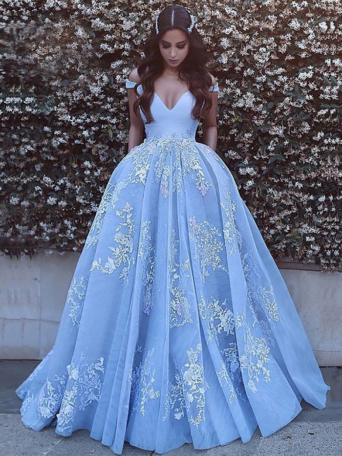 cinderella-blue-gown-gorgeous-look-verbena