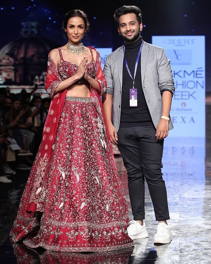 malaika-arora-and-designer-varun-chakkilam-lakme-fashion-week-2020