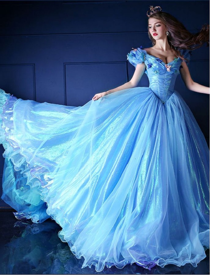 wedding-gown-inspired-by-cinderella-blue-gown