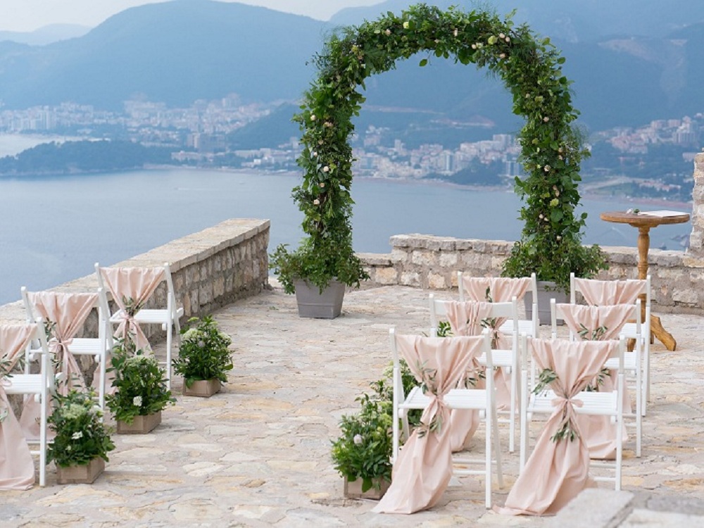 #5 Beautiful Eco-Friendly Wedding Decoration Ideas For A Whimsical