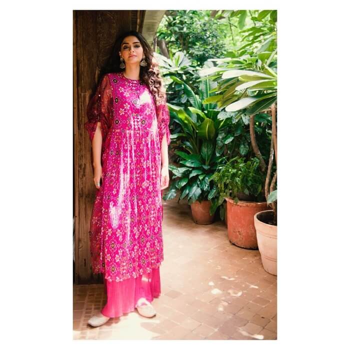 Sonam kapoor ahuja kurta unconventional kurta Verbena Shaadidukaan 12